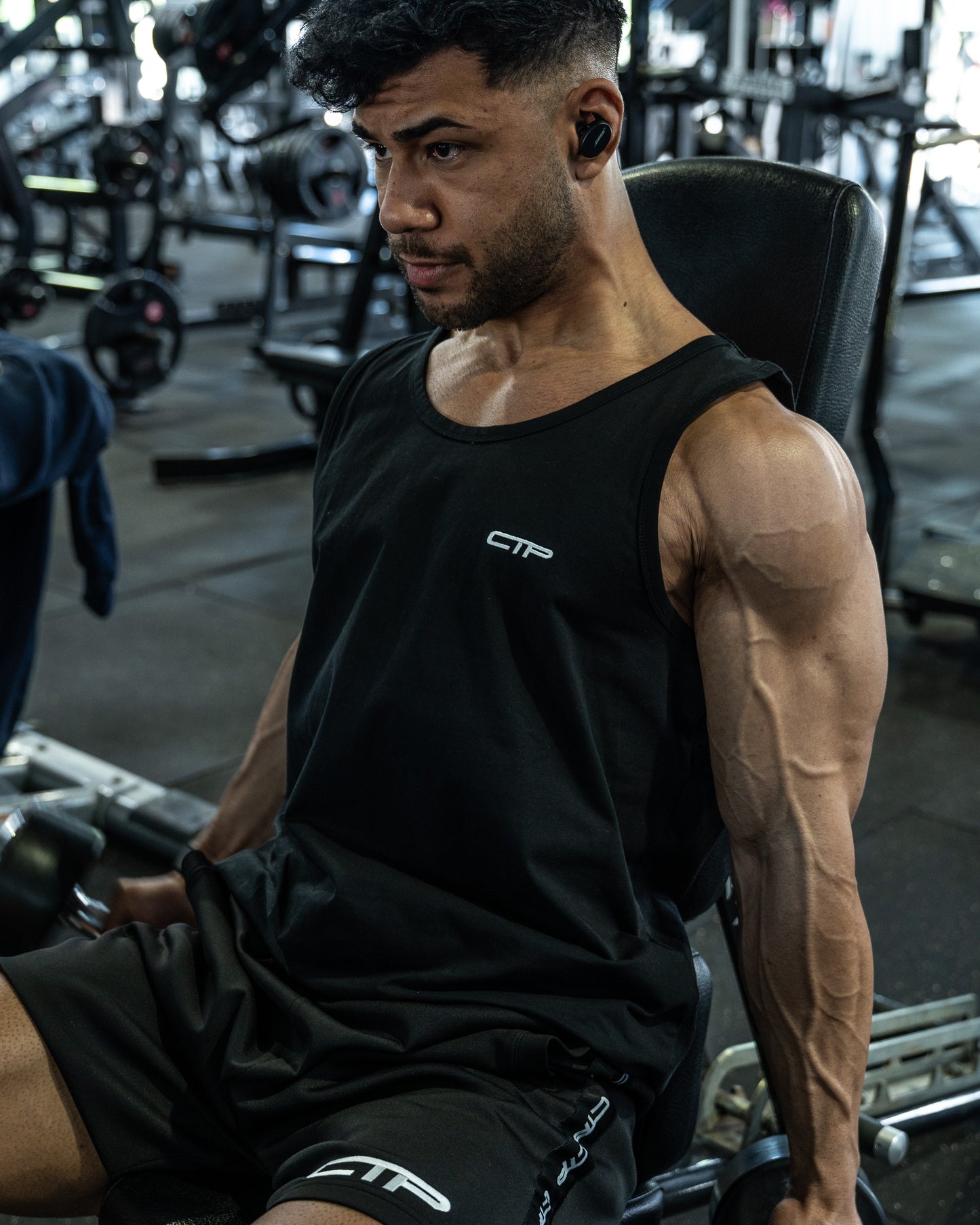 CTP ICON TANK IN BLACK