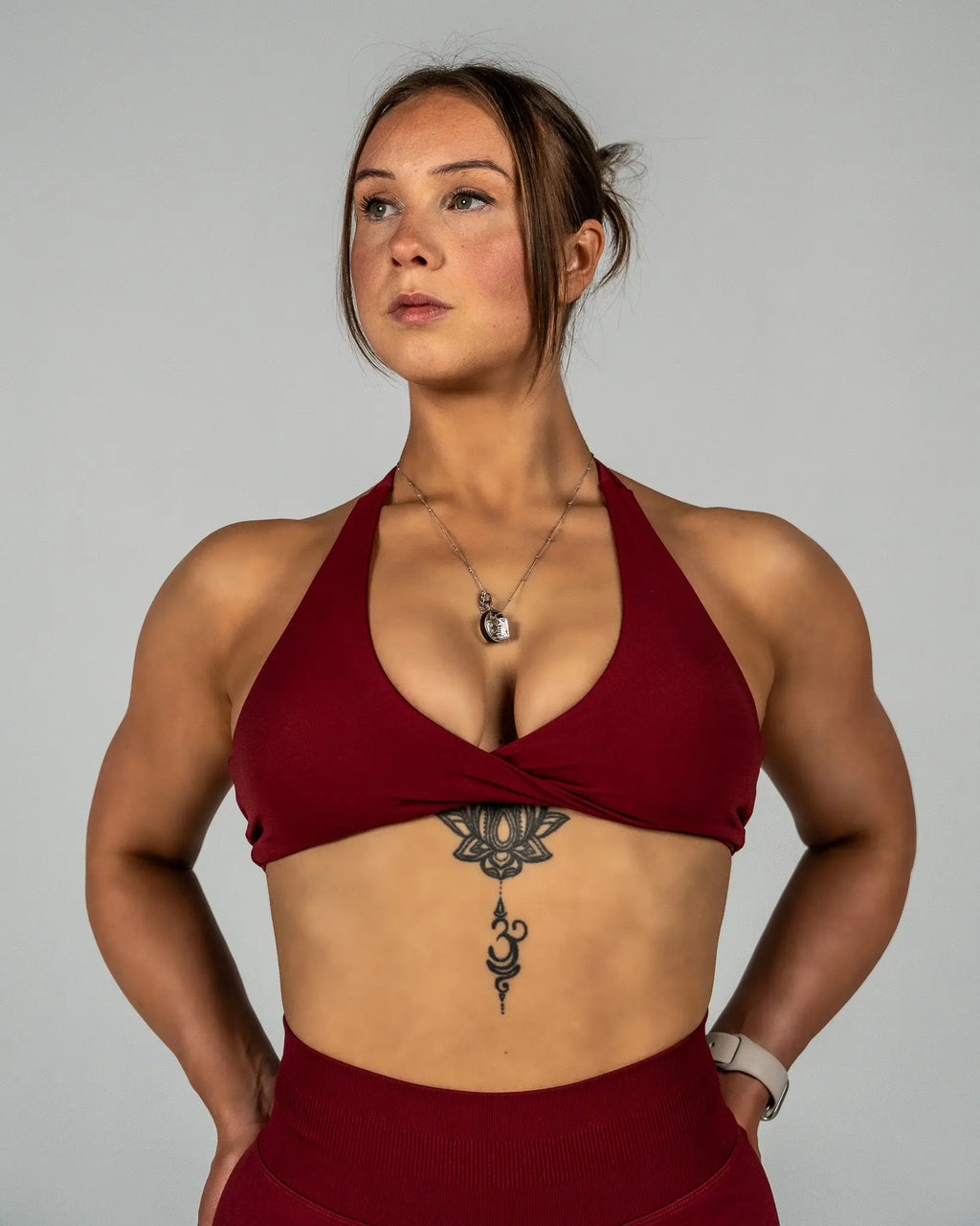 CTP “VEGA” SEAMLESS TWIST BRA IN CRIMSON COVERTHEPUMP