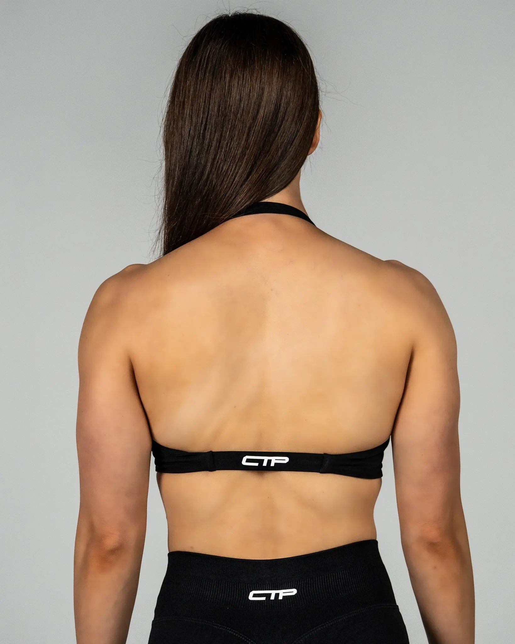 CTP “VEGA” SEAMLESS TWIST BRA IN RAVEN COVERTHEPUMP