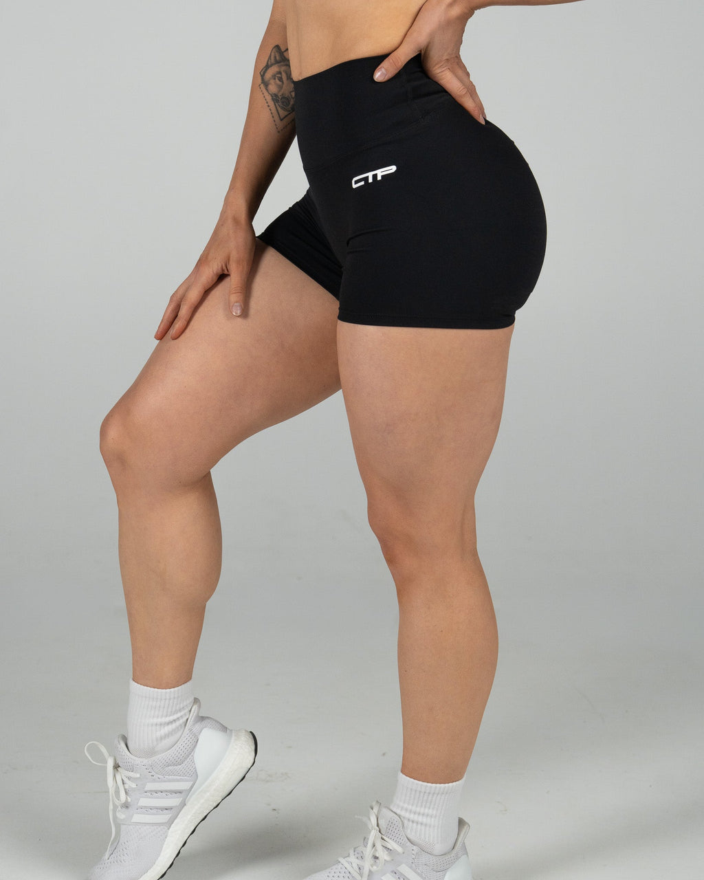 CTP “NOVA” SCRUNCH SHORTS IN RAVEN COVERTHEPUMP