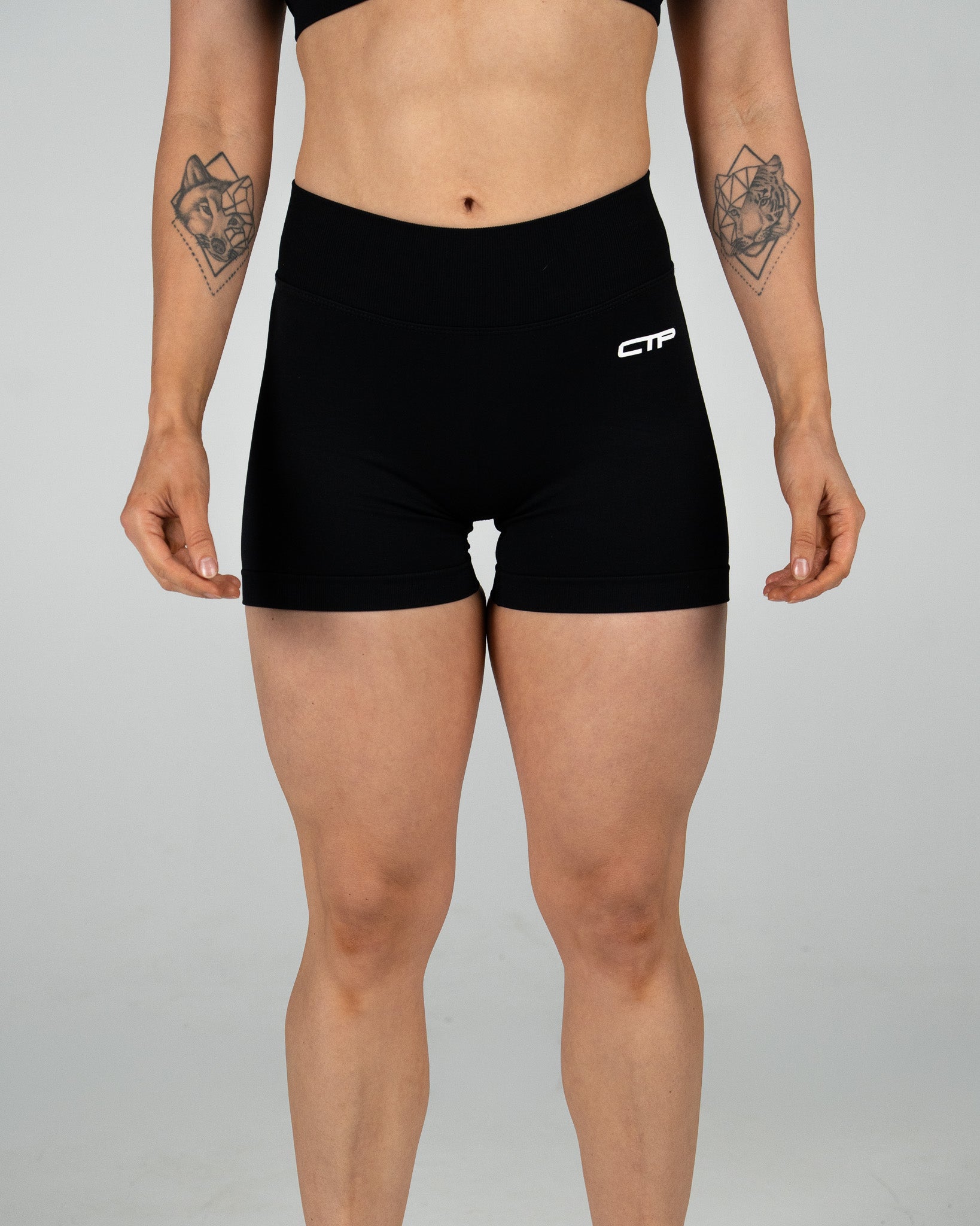CTP “ELECTRA” SEAMLESS SCRUNCH SHORTS IN RAVEN