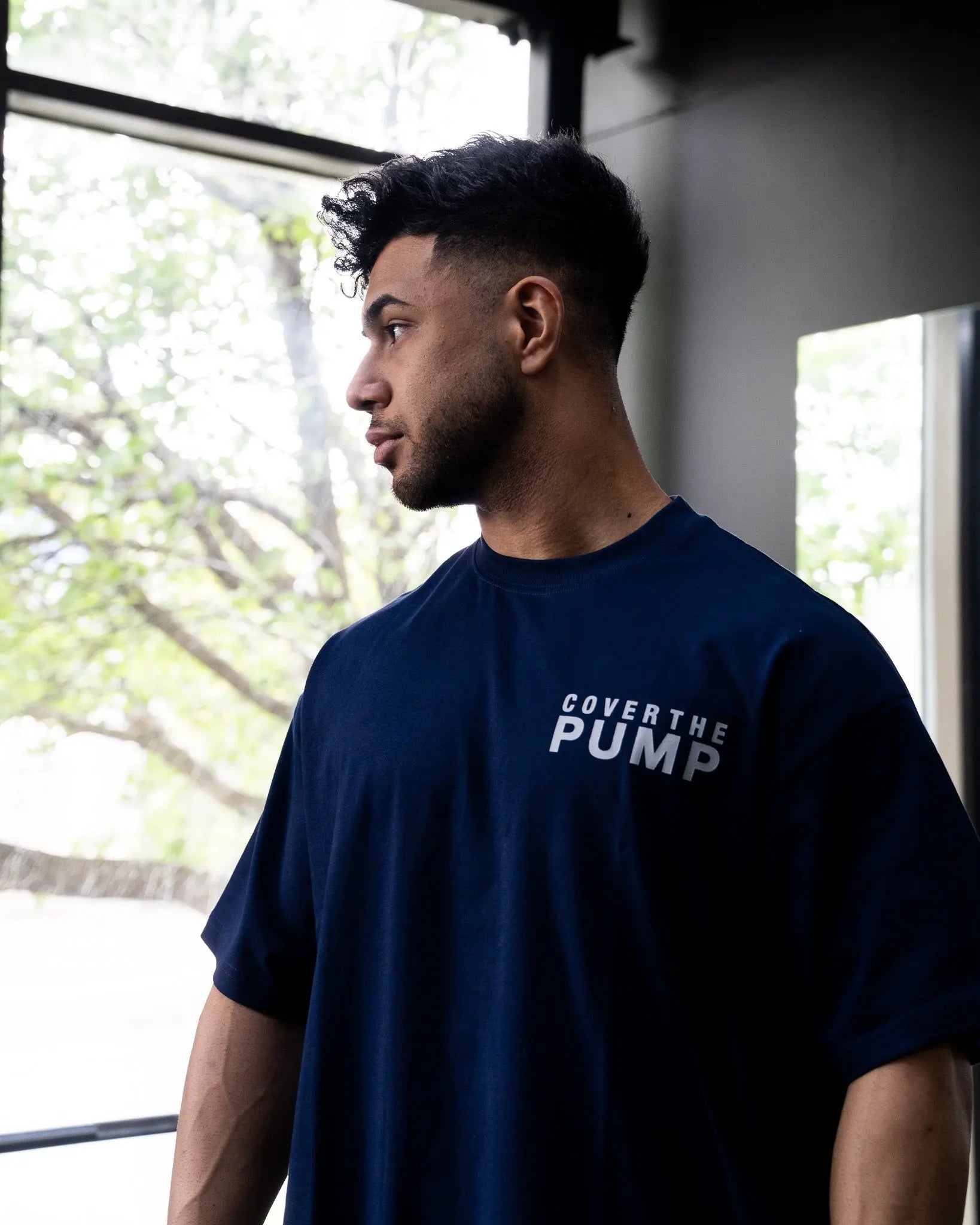 UNCROWNED OVERSIZED TEE IN SAPPHIRE COVERTHEPUMP