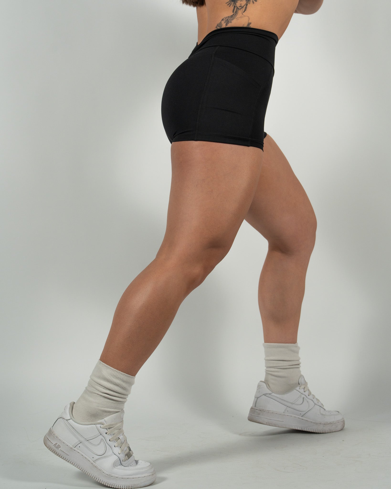 CTP “ASTRA” SCRUNCH SHORTS IN RAVEN COVERTHEPUMP